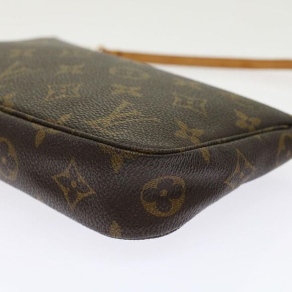 Louis Vuitton Pochette Accessoires Brown Canvas Clutch Bag (Pre-Owned) - Picture 8 of 12